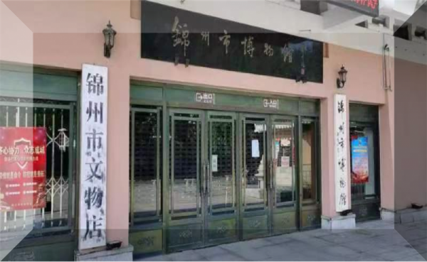 博物館文物的守護者：儲存柜的秘密(圖1)